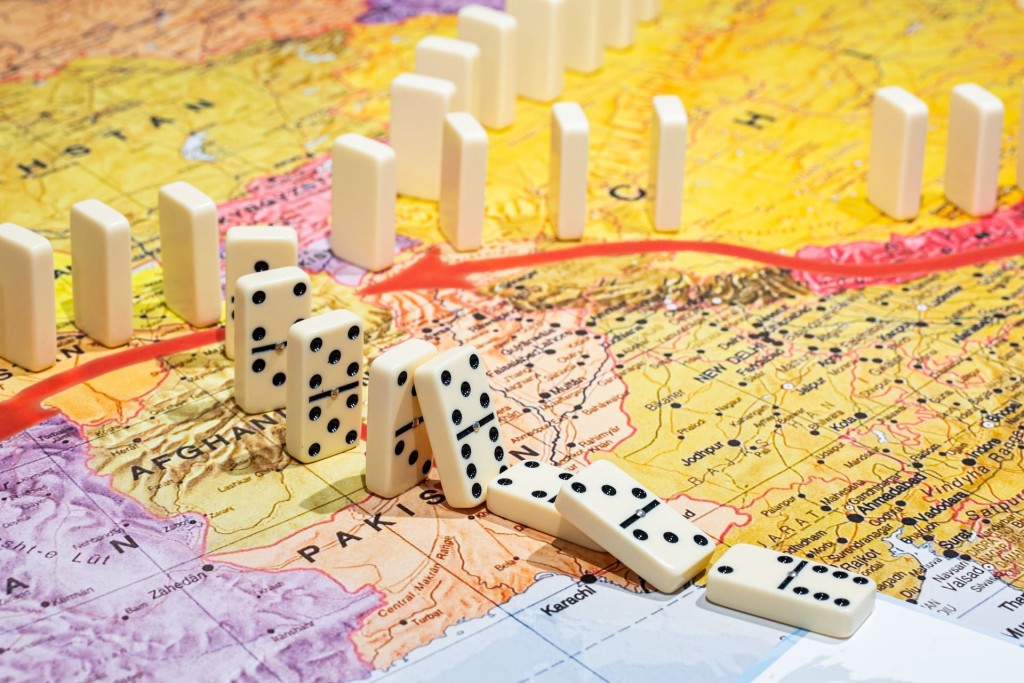 Ellen K. Levy, Untitled (Domino Theory), New media installation, 2023. CYFEST-15, HayArt Cultural Center. Photo by Ann Prilutckaia